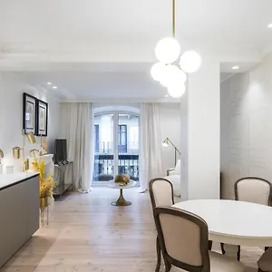  Apartamento Brand New I Beachfront I 3 Min Old Town Anvers